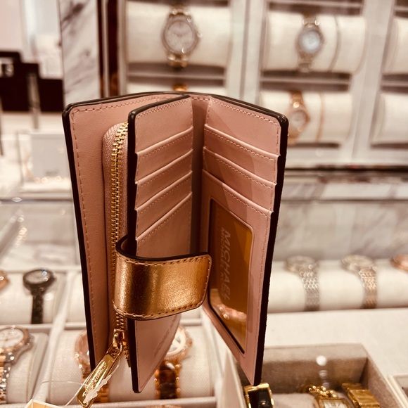 Michael Kors Purse and Wallet - Picture 13 of 15